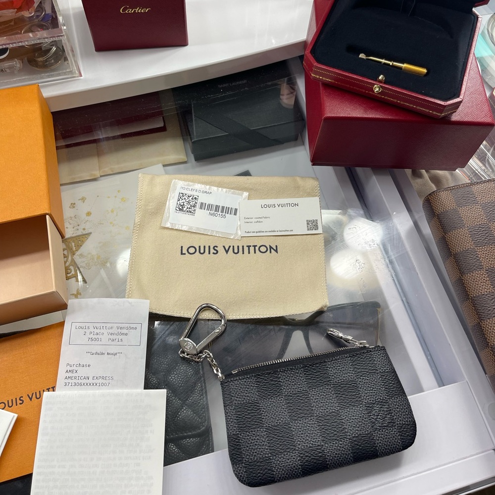 Authentic Louis Vuitton Zip Key Wallet